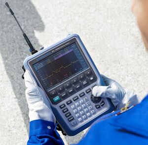 Analizzatore di spettro portatili Rohde & Schwarz FPH