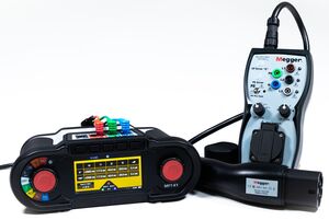 Test sulle colonnine di ricarica tramite apposito adattatore