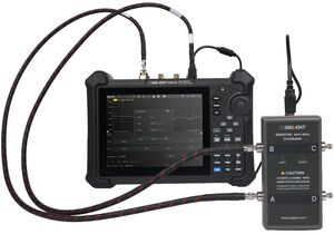 Analizzatore Siglent SHN900A con calibratore