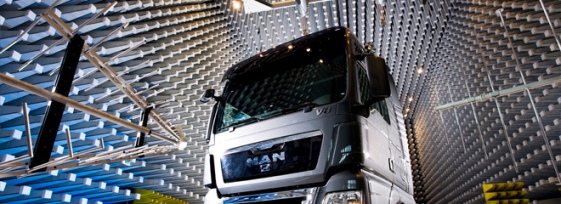 Laboratorio EMC per applicazioni automobiolistiche